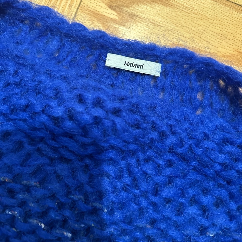 Maiami Women's Blue Crewneck Sweater - Picture 2 of 4